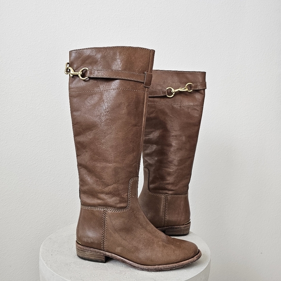 Coach Laguna Distressed Leather Boots 6.5 - Picture 3 of 16